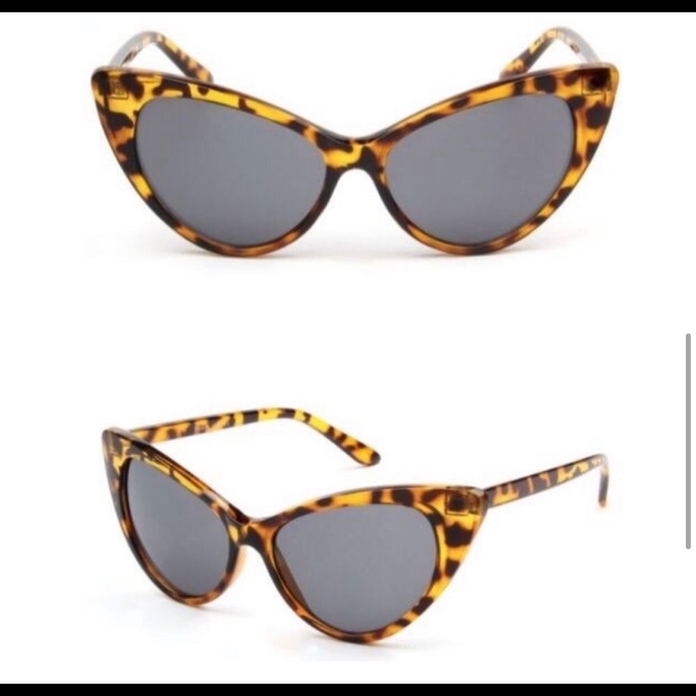 Leopard Print Sunglasses